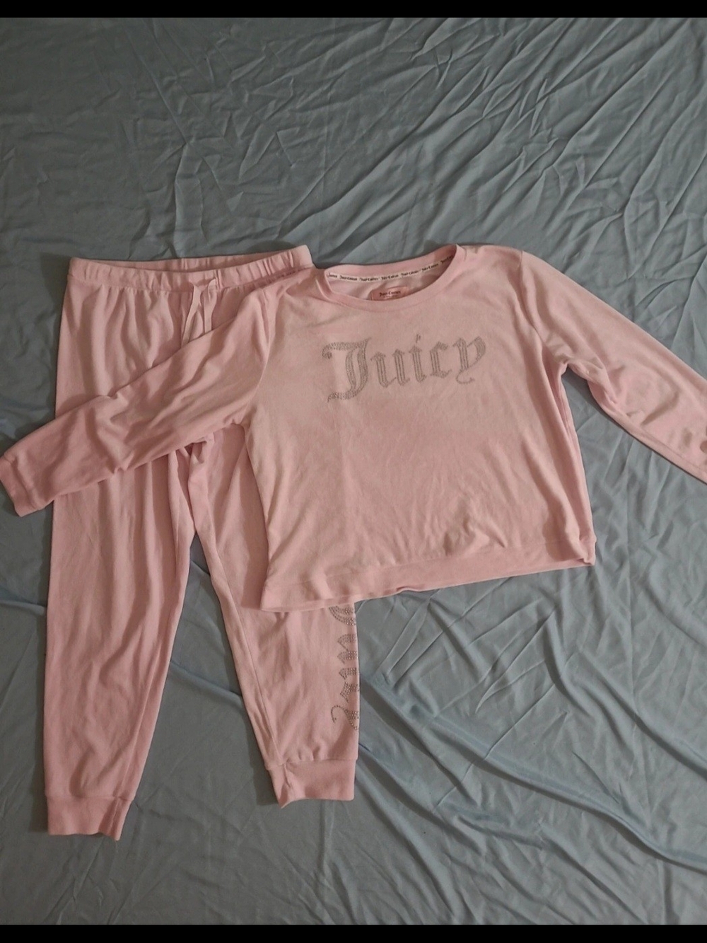 Juicy Couture Women's Pink Pajama Set - Sparkle Logo